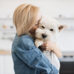 犬が抱っこを嫌がっているときの仕草4つ　拒んでいる理由から愛犬を守るための改善策まで(ブログ)