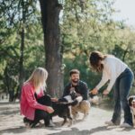 『フレンドリーな犬』の共通点４選　人懐っこいワンコに育てる方法はあるの？注意点まで解説(ブログ)