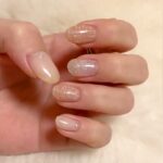女性が『お気に入りのネイル』を撮影→背景に選ばれたのは…想定外だった『まさかの正体』に9万いいねの大反響「私もやるｗｗ」共感の声も(ブログ)