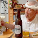 おじいちゃんが『居酒屋さん』になった結果→２匹の犬と一緒に…思った以上の光景が12万表示「はちまき似合いすぎてる」「いろんな和がある」(ブログ)