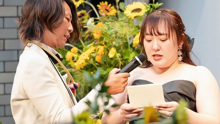 結婚式で『両親への手紙』を読む花嫁→感動するかと思いきや、式場は笑いに包まれて…想定外の光景が129万再生「犬ｗ最高」「笑いあり涙あり」(ブログ)