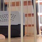 留守番中の犬を見ようと『見守りカメラ』を覗いた結果→姿が見えないと思った、次の瞬間…想定外の光景が19万表示「待たせたなｗｗ」「可愛い」(ブログ)