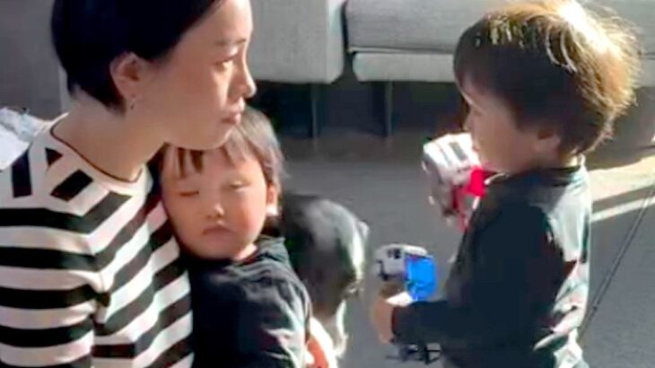 母親に叱られる男の子→状況を察した『大型犬』が大急ぎで近づいて…犬とは思えない『まさかの光景』が161万再生「素晴らしい」「護衛騎士」(ブログ)