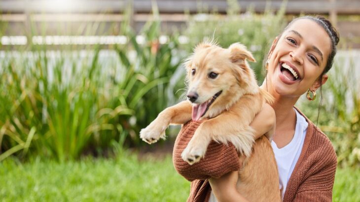 『人懐っこい犬』の特徴4選　フレンドリーなワンコの共通点や社交的に育てるコツまで(ブログ)